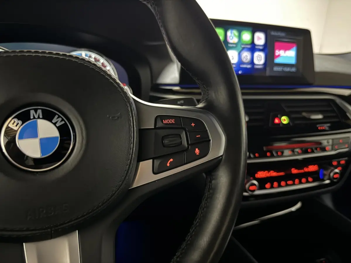 530e iPerformance M-Sport Leer Sfeer CarPlay Memory