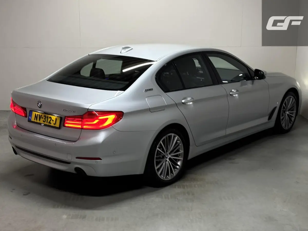 530e iPerformance M-Sport Leer Sfeer CarPlay Memory