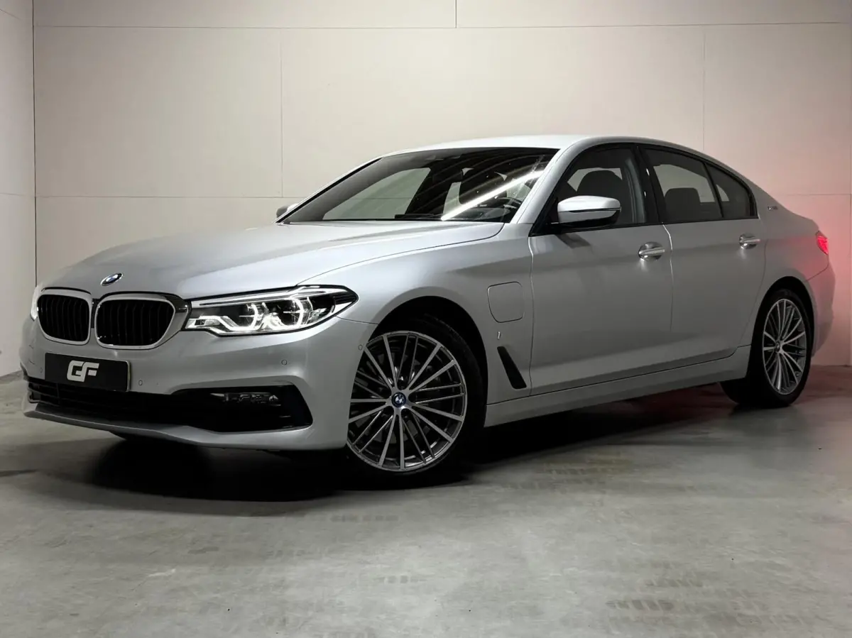 530e iPerformance M-Sport Leer Sfeer CarPlay Memory