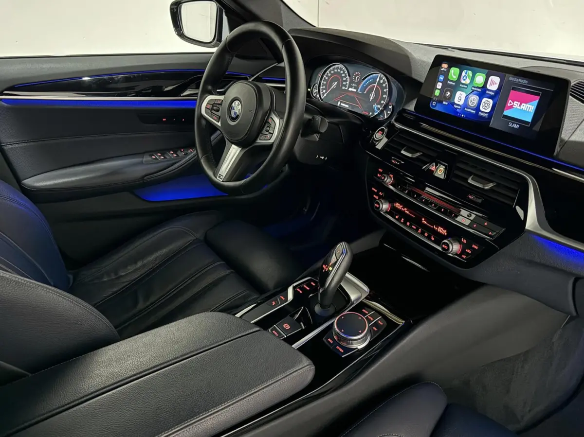 530e iPerformance M-Sport Leer Sfeer CarPlay Memory