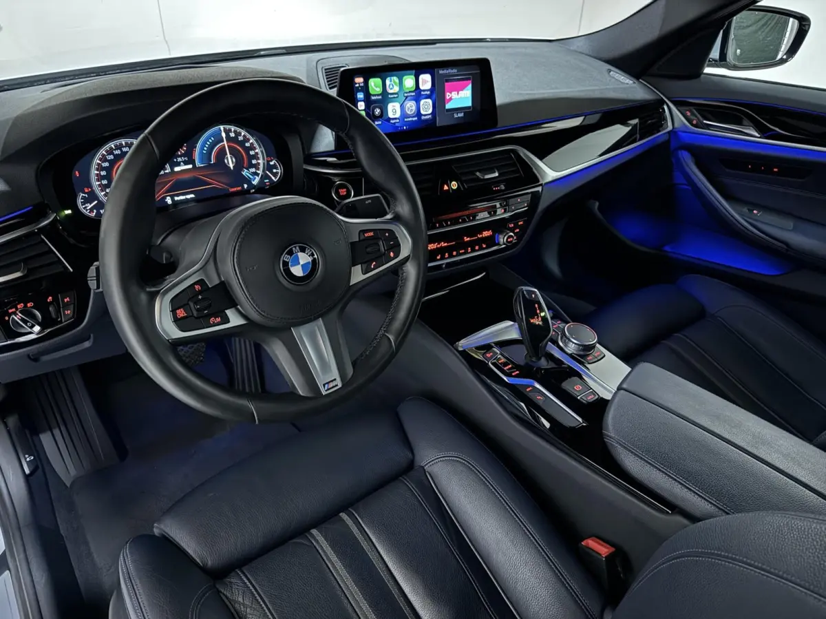 530e iPerformance M-Sport Leer Sfeer CarPlay Memory