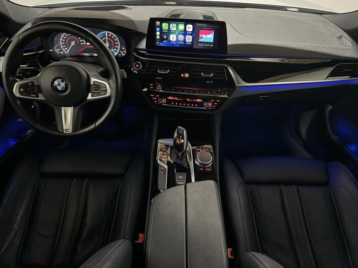 530e iPerformance M-Sport Leer Sfeer CarPlay Memory