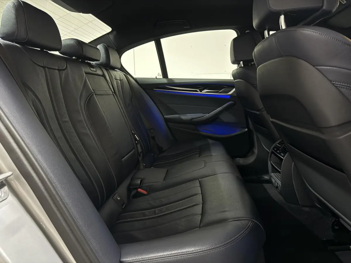 530e iPerformance M-Sport Leer Sfeer CarPlay Memory