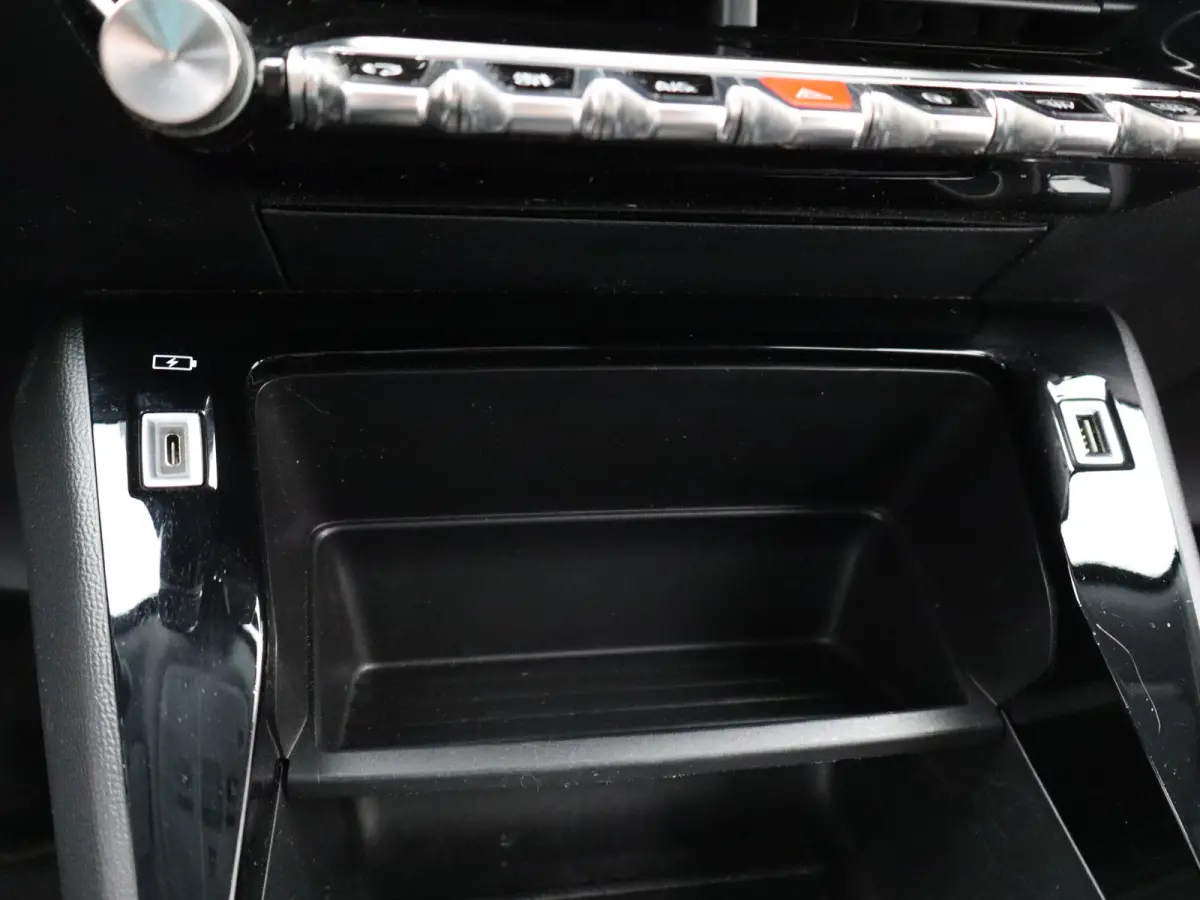 1.2 PureTech Active Cruise Control | Parkeersensoren | Apple Carplay/Android Auto | Navigatie