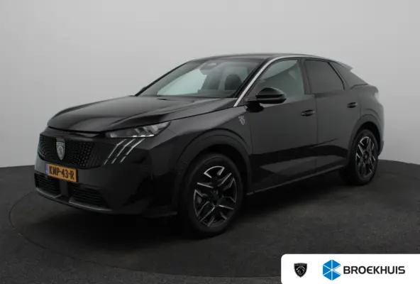 1.2 Hybrid 145 GT Camera | Cruise Control Adaptief | Stoel en Stuur Verwarming | 19" Lichtmetalen Velgen | Parkeersensoren Voor en Achter | Keyless