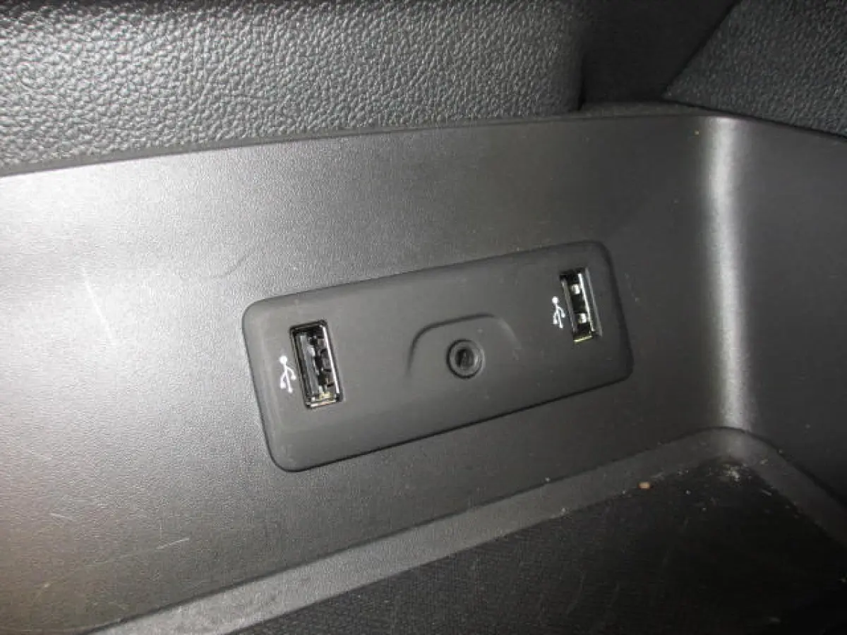 1.3 TCe Zen | CAMERA | NAVI | LEDER | ELEKTR. STOELEN | LED