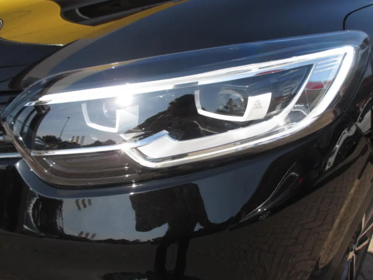 1.3 TCe Zen | CAMERA | NAVI | LEDER | ELEKTR. STOELEN | LED