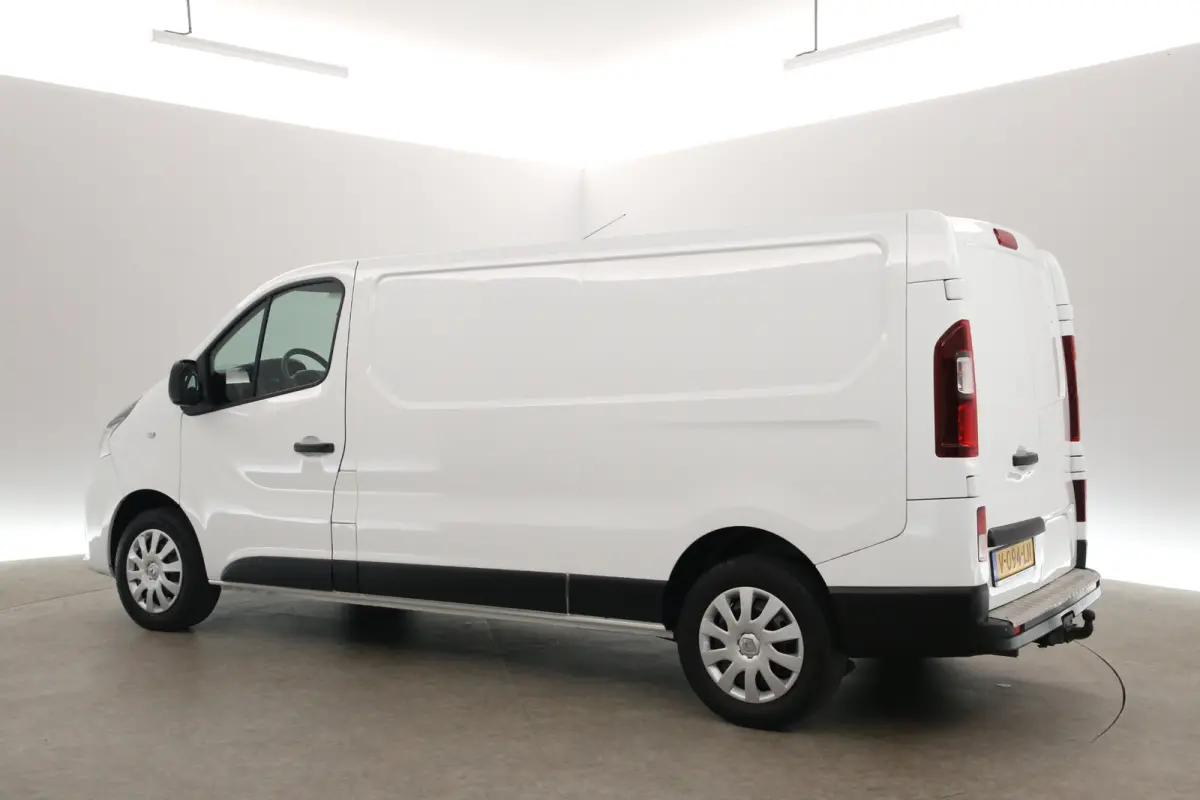 1.6 dCi L2H1 | Marge | Airco | Cruise | Navi | 3 Zits | Trekhaak | Parkeersens.