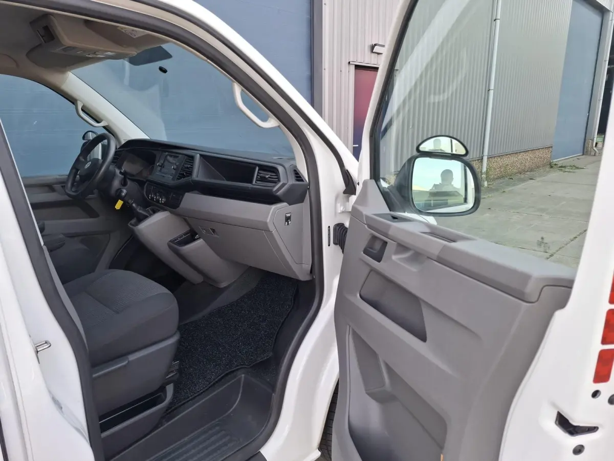 2.0 TDI L2H1 30 Comfortline CARPLAY / L2H1 / CRUISE CONTROLE / AIRCO / EURO 6