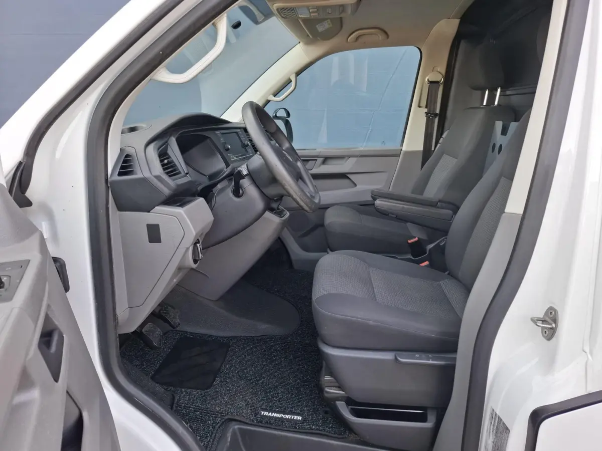 2.0 TDI L2H1 30 Comfortline CARPLAY / L2H1 / CRUISE CONTROLE / AIRCO / EURO 6