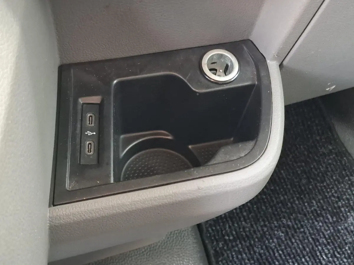 2.0 TDI L2H1 30 Comfortline CARPLAY / L2H1 / CRUISE CONTROLE / AIRCO / EURO 6