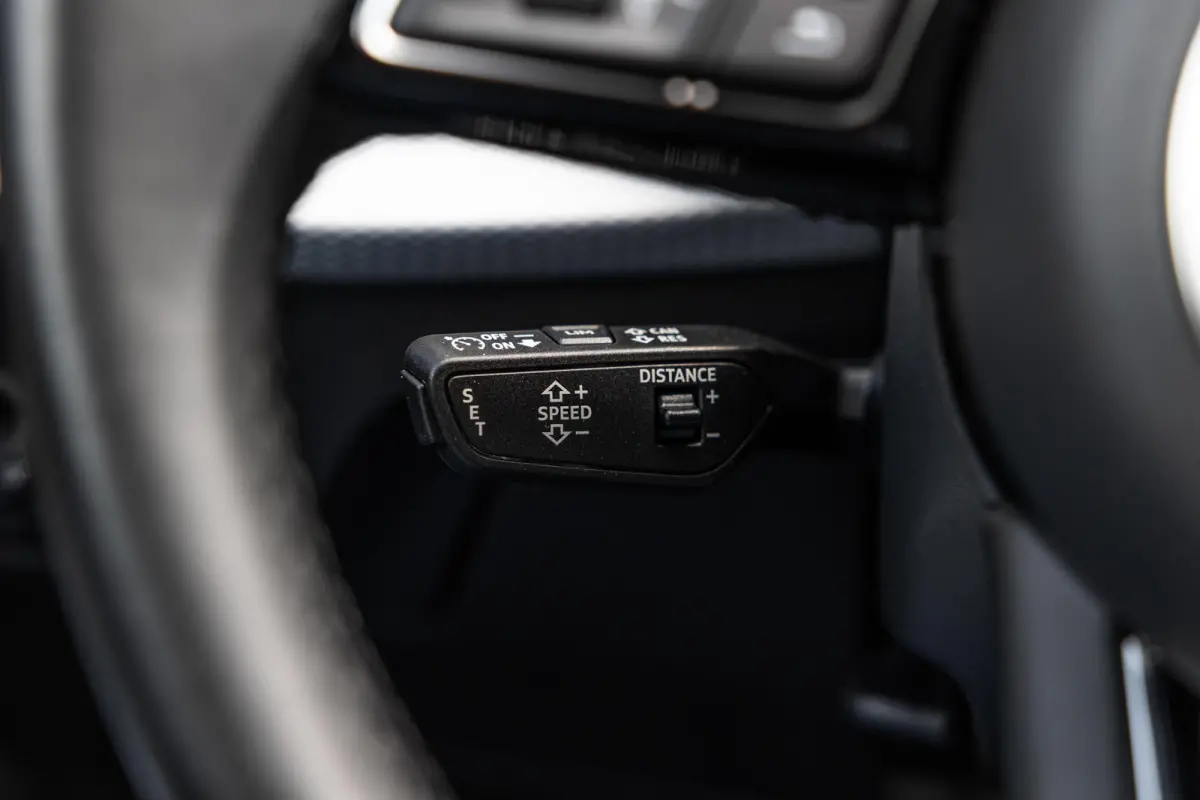 30 TFSI 110pk Pro Line | Stoelverwarming | Adaptive Cruise Control | 18" Velgen