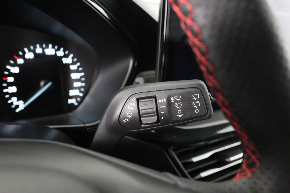 1.0 EcoBoost Hybrid ST Line | 1e Eigenaar! | Winterpack | LED | Clima | Navi | Cruise Control | Keyless | Parkeersensoren V+A | Lichtmetalen Velgen