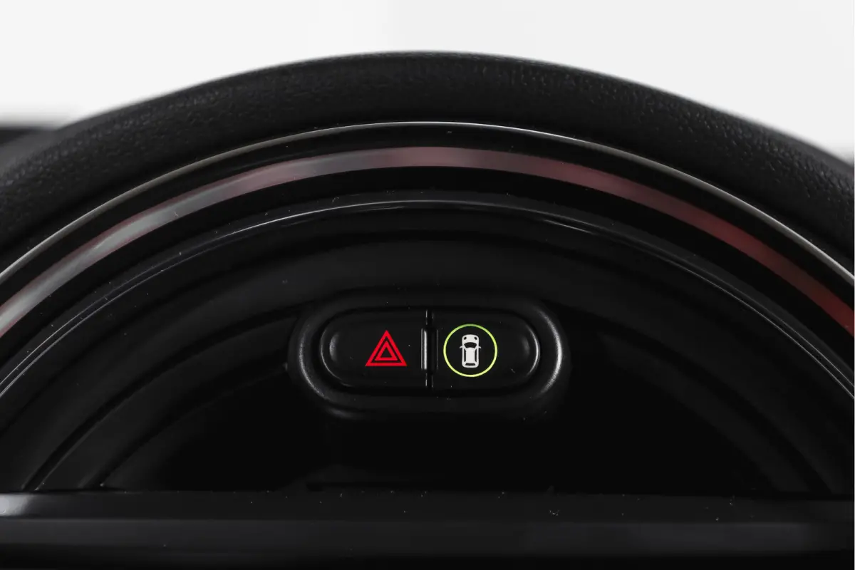 2.0 JCW ALL4 Chili | S/K-Panodak | Adapt. Cruise | Stoelverw. | PDC | Camera | NAV + App.Connect | ECC | Harman Kardon | LM 19" |