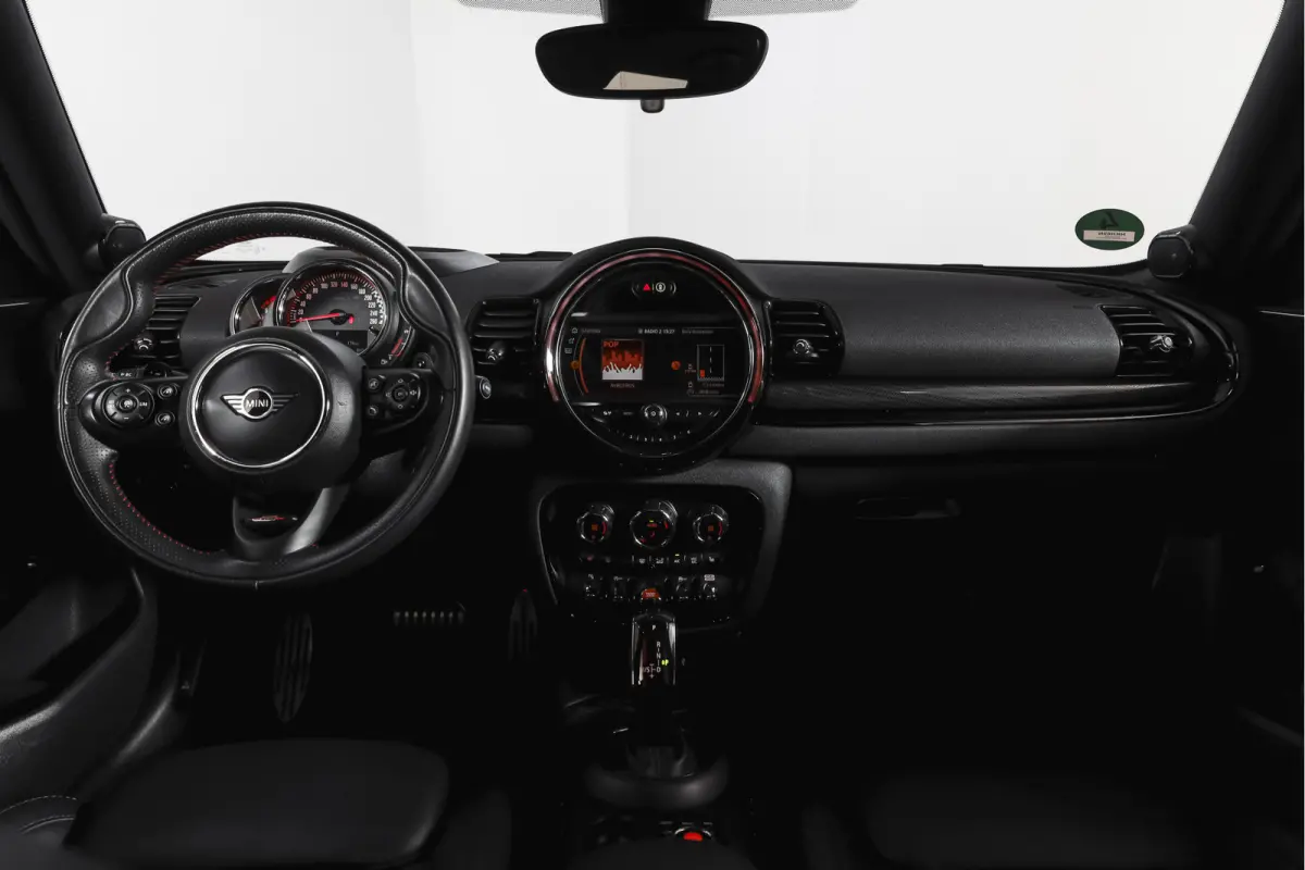 2.0 JCW ALL4 Chili | S/K-Panodak | Adapt. Cruise | Stoelverw. | PDC | Camera | NAV + App.Connect | ECC | Harman Kardon | LM 19" |