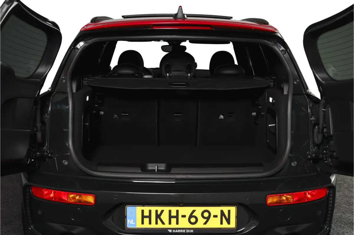 2.0 JCW ALL4 Chili | S/K-Panodak | Adapt. Cruise | Stoelverw. | PDC | Camera | NAV + App.Connect | ECC | Harman Kardon | LM 19" |