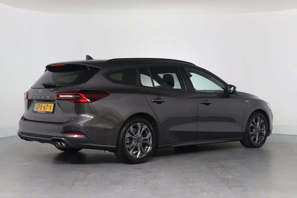 1.0 EcoBoost Hybrid ST Line | 1e Eigenaar! | Winterpack | LED | Clima | Navi | Cruise Control | Keyless | Parkeersensoren V+A | Lichtmetalen Velgen