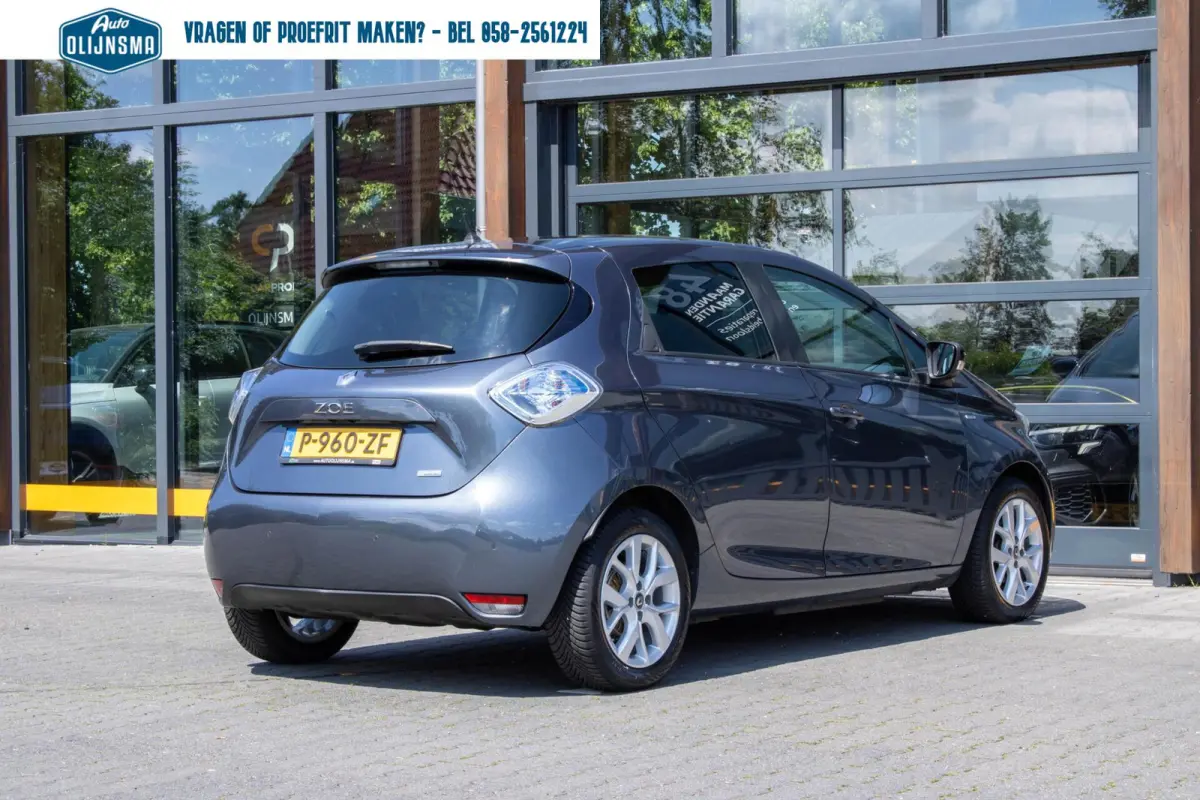 R110 Limited 41 kWh (ex Accu)|Stoelverwarming|Camera|