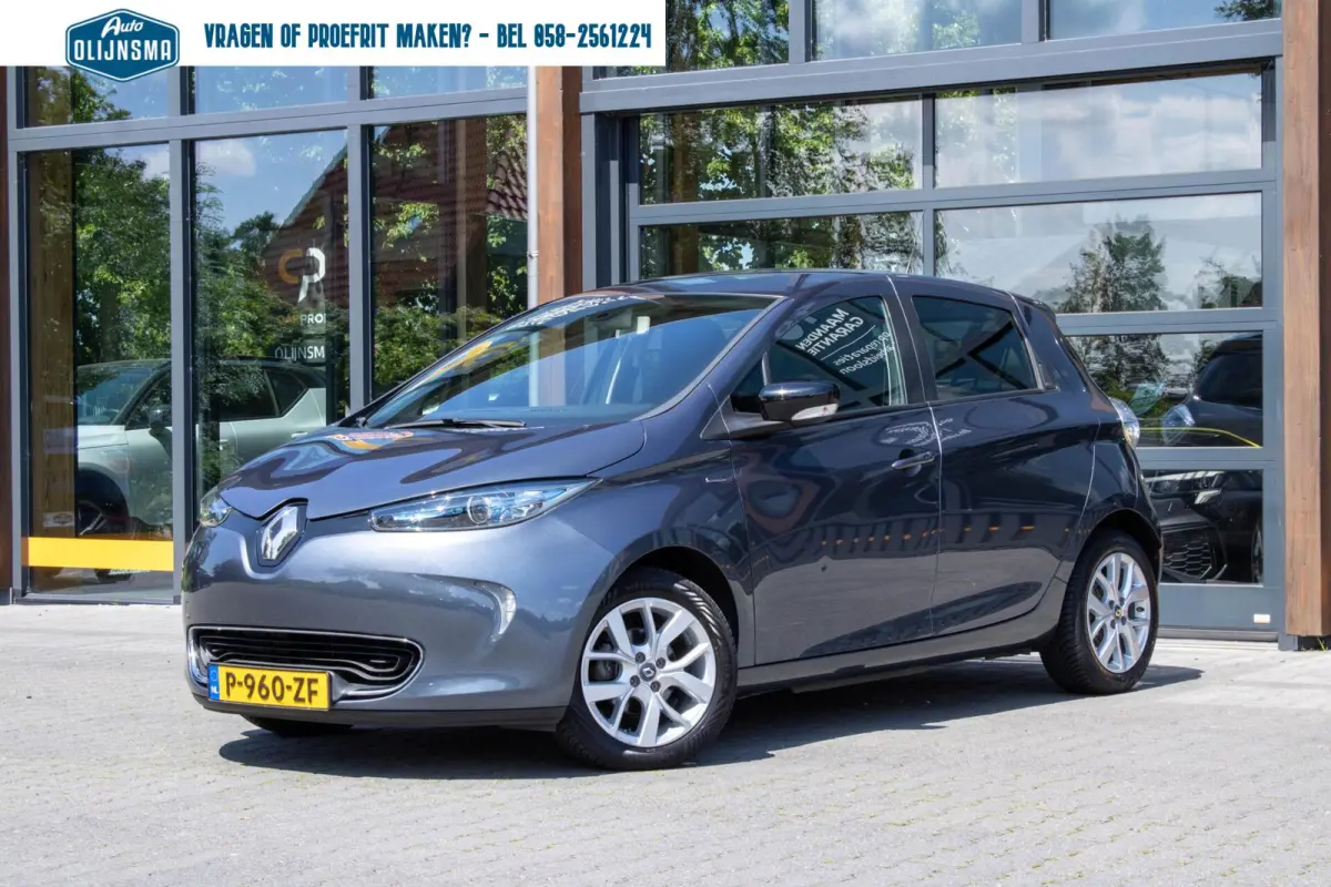 R110 Limited 41 kWh (ex Accu)|Stoelverwarming|Camera|