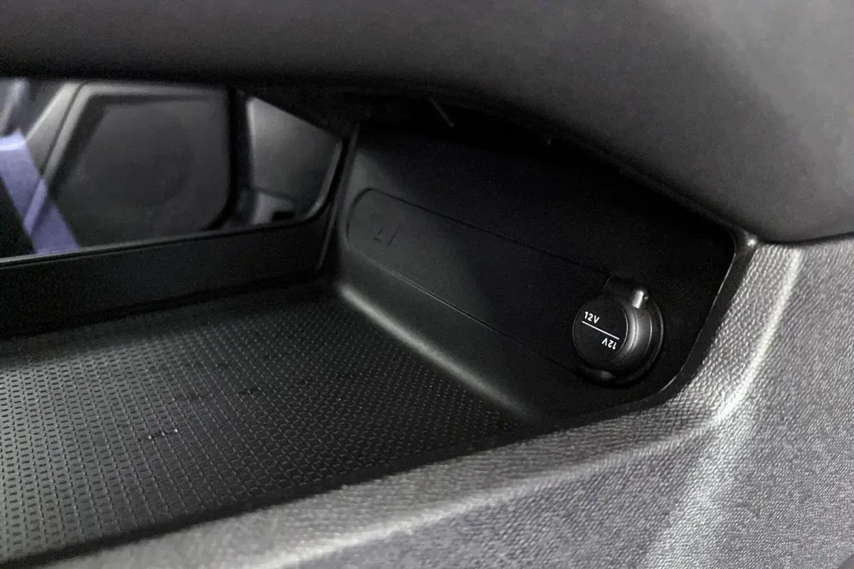 1.2 Turbo Hybrid GS 360 Camera Head-Up Display Apple CarPlay