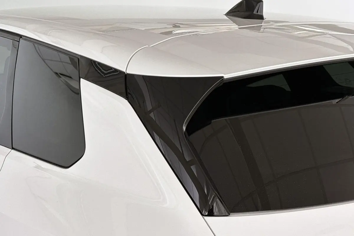 1.2 Turbo Hybrid GS 360 Camera Head-Up Display Apple CarPlay