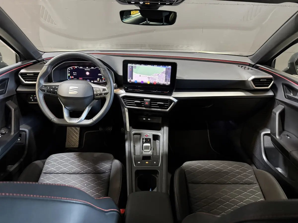 1.4 TSI eHybrid PHEV FR Business Intense | Keyless | Apple Carplay | Stoel/Stuurverwarming | Camera