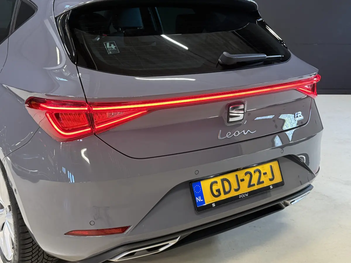 1.4 TSI eHybrid PHEV FR Business Intense | Keyless | Apple Carplay | Stoel/Stuurverwarming | Camera