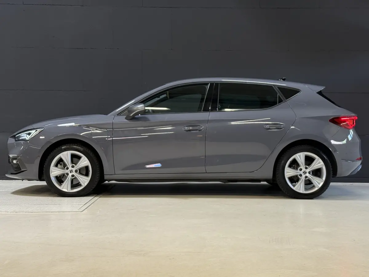 1.4 TSI eHybrid PHEV FR Business Intense | Keyless | Apple Carplay | Stoel/Stuurverwarming | Camera