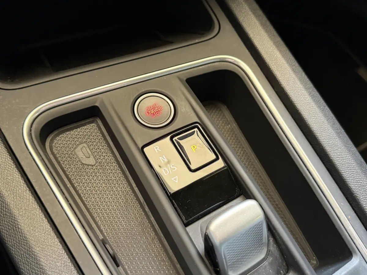 1.4 TSI eHybrid PHEV FR Business Intense | Keyless | Apple Carplay | Stoel/Stuurverwarming | Camera