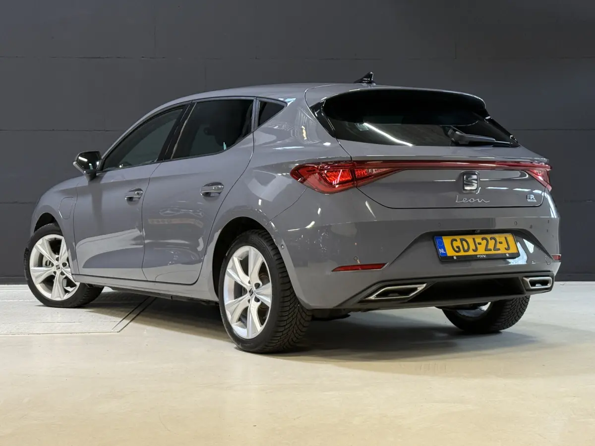 1.4 TSI eHybrid PHEV FR Business Intense | Keyless | Apple Carplay | Stoel/Stuurverwarming | Camera