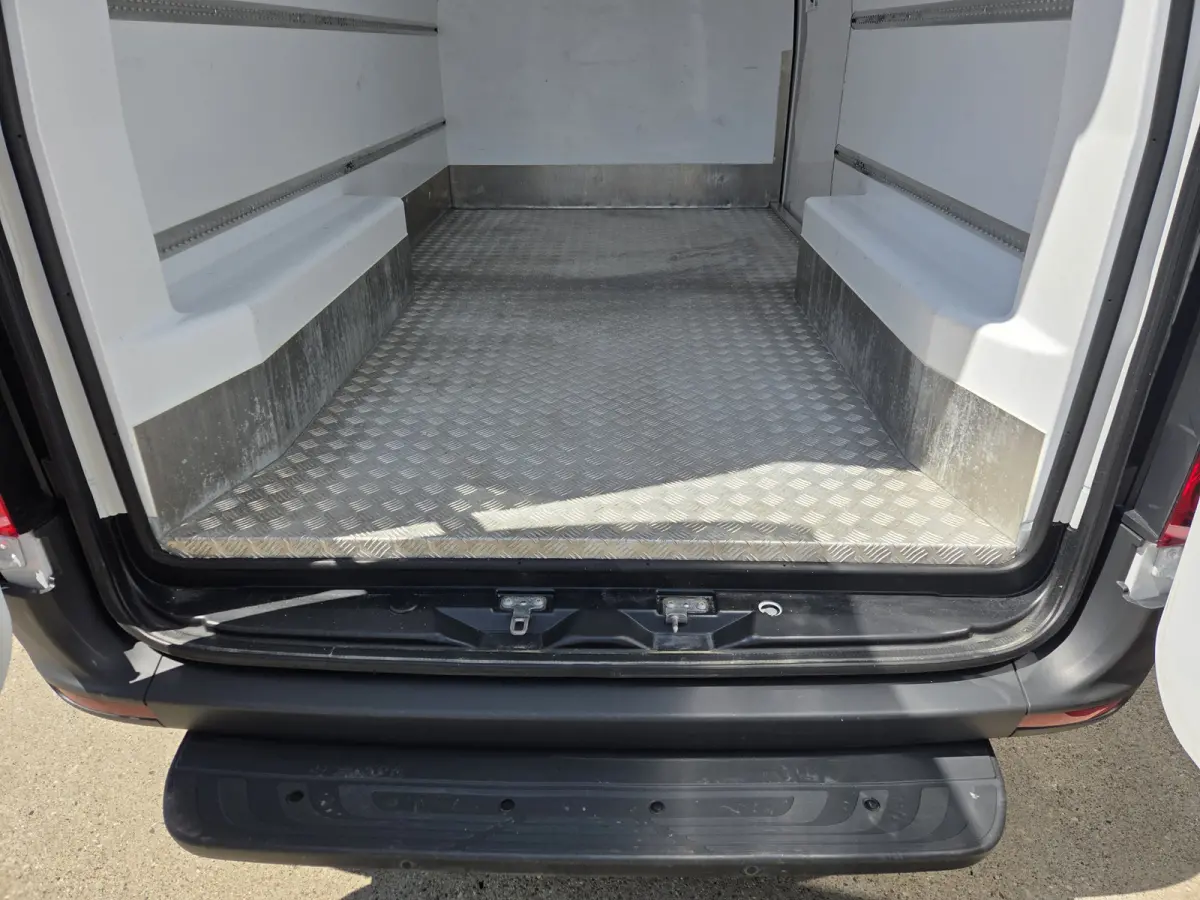 317 CDI AUTM. L2/H2 KOELWAGEN - VRIESWAGEN THERMO KING DAG& NACHT ALUMINIUM LAADVLOER