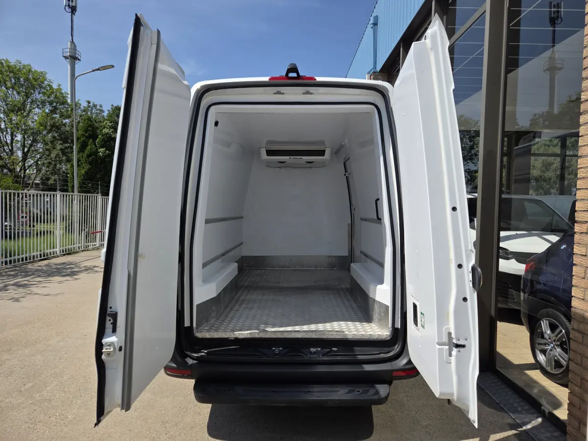 317 CDI AUTM. L2/H2 KOELWAGEN - VRIESWAGEN THERMO KING DAG& NACHT ALUMINIUM LAADVLOER