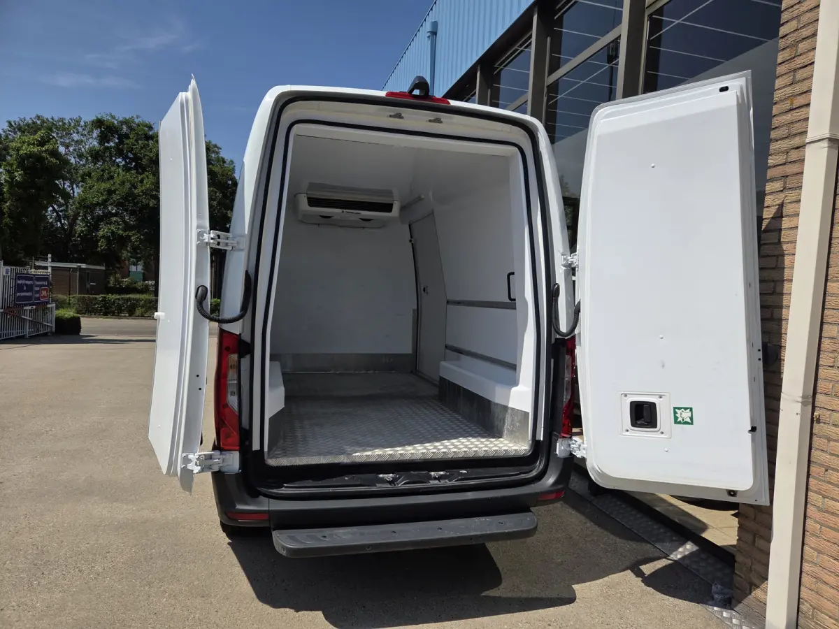 317 CDI AUTM. L2/H2 KOELWAGEN - VRIESWAGEN THERMO KING DAG& NACHT ALUMINIUM LAADVLOER