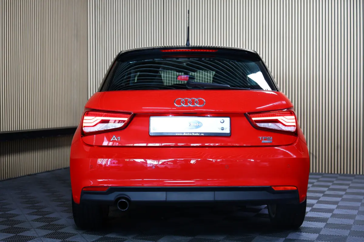 1.0 TFSI Pro Line AVM S-TRONIC AIRCO NAVI CRUISE BT STOELVW "18