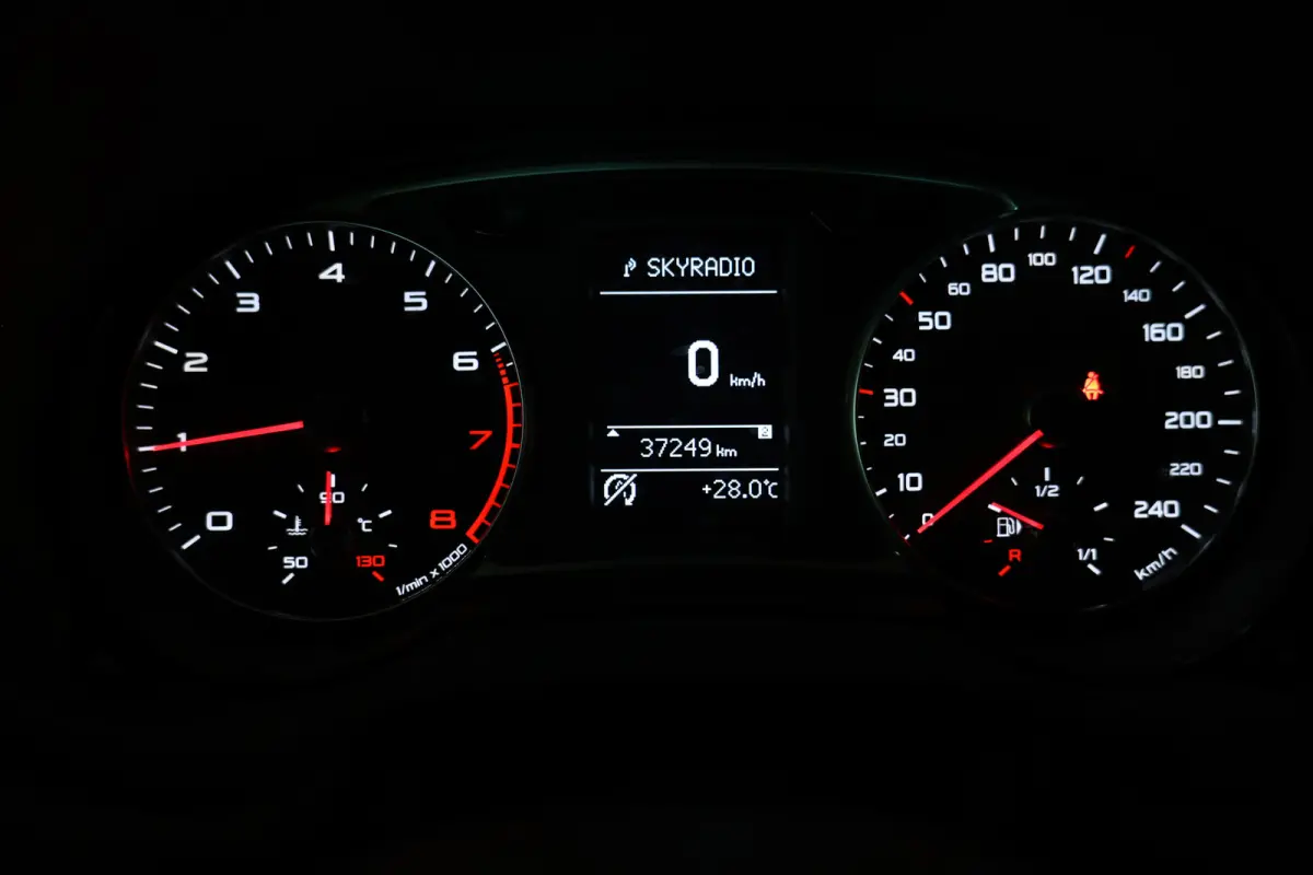 1.0 TFSI Pro Line AVM S-TRONIC AIRCO NAVI CRUISE BT STOELVW "18
