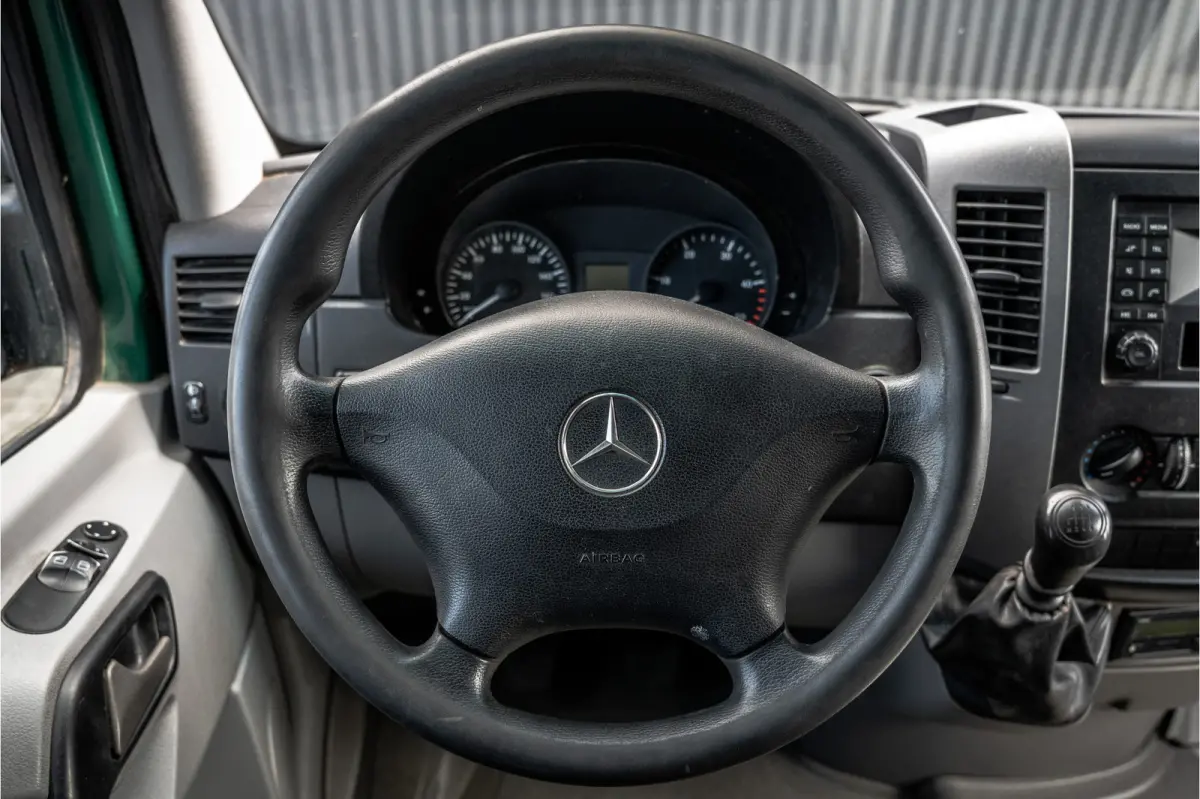 516CDI | Bakwagen | EURO 6 | Huifzeil | Schuifwanden | Legbordstellingen | Trekhaak