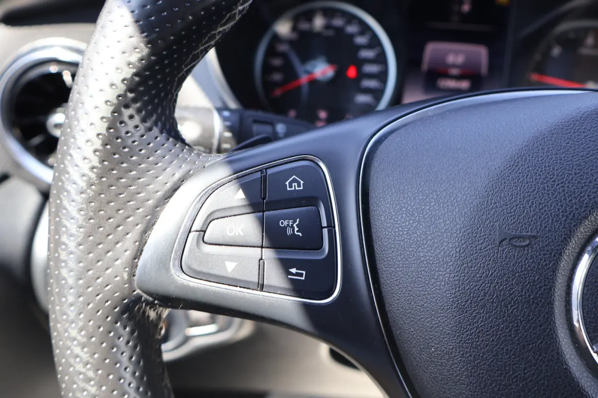 300d Edition AMG-Line DC Burmester