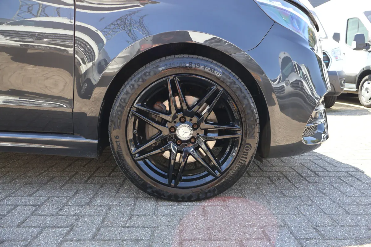 300d Edition AMG-Line DC Burmester