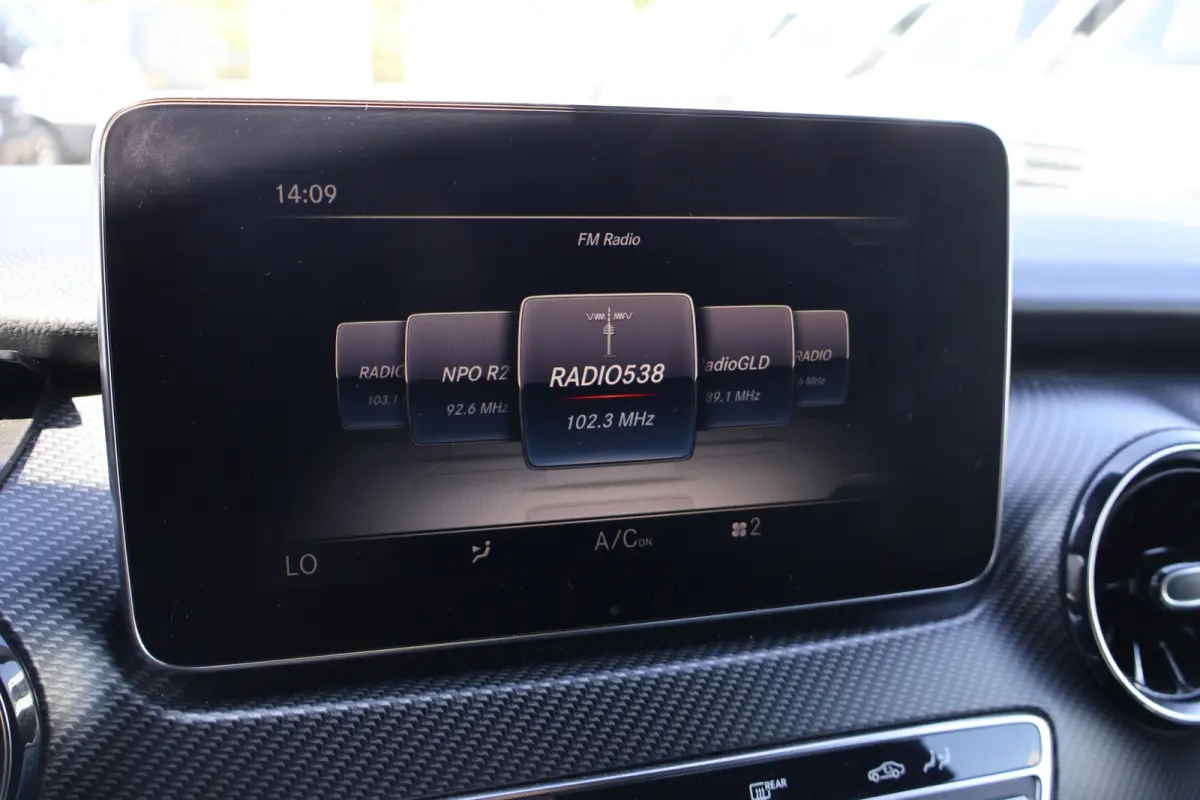 300d Edition AMG-Line DC Burmester