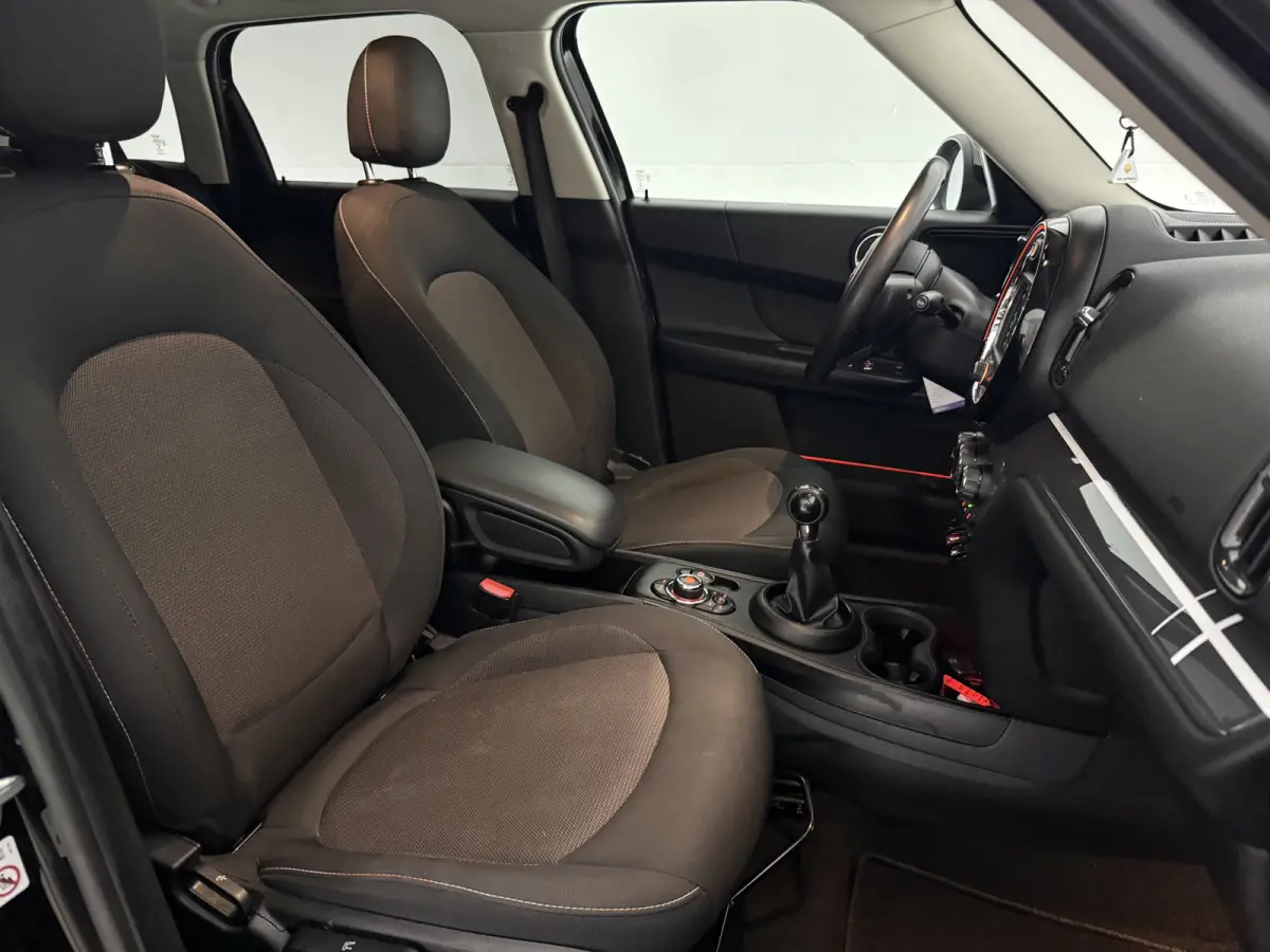 1.5 Cooper | Sfeer | Carplay | Cruise | Navi | LED | Parkeersens. | NAP