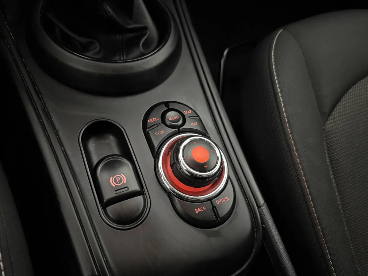 1.5 Cooper | Sfeer | Carplay | Cruise | Navi | LED | Parkeersens. | NAP