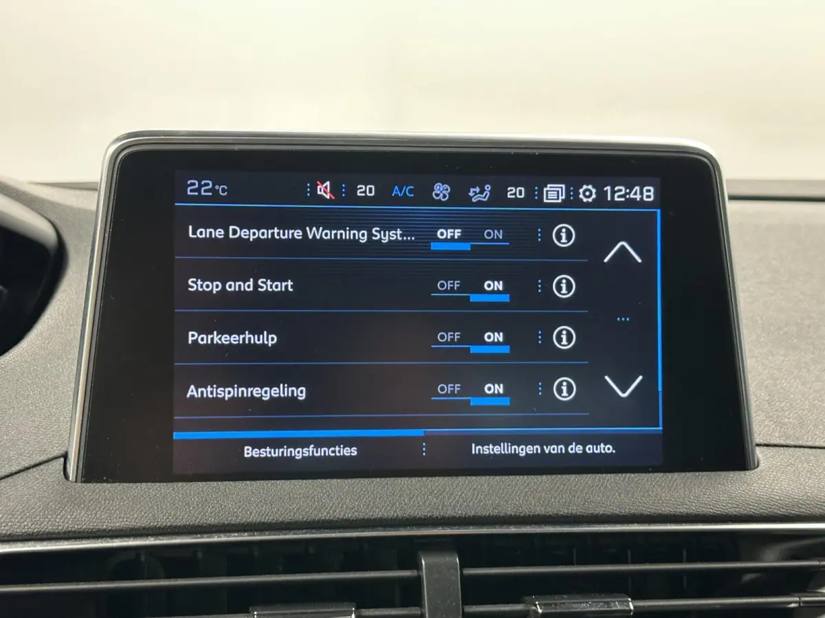 1.2 PureTech Blue Lease Executive|Trekhaak|Navi|Carplay|