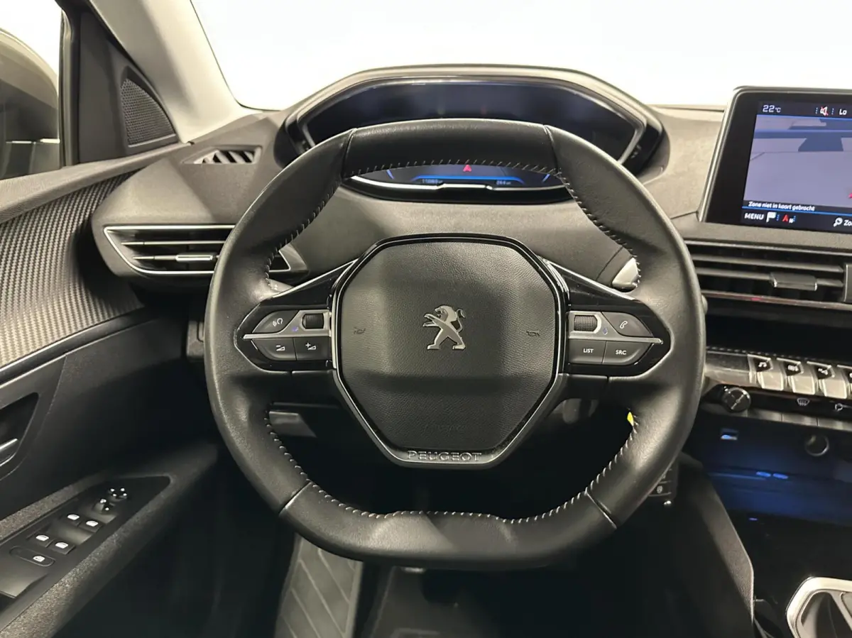 1.2 PureTech Blue Lease Executive|Trekhaak|Navi|Carplay|