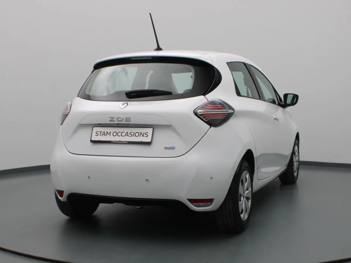 R110 Life Carshare 52 kWh koopbatterij Apple Carplay/Android Auto | Climate