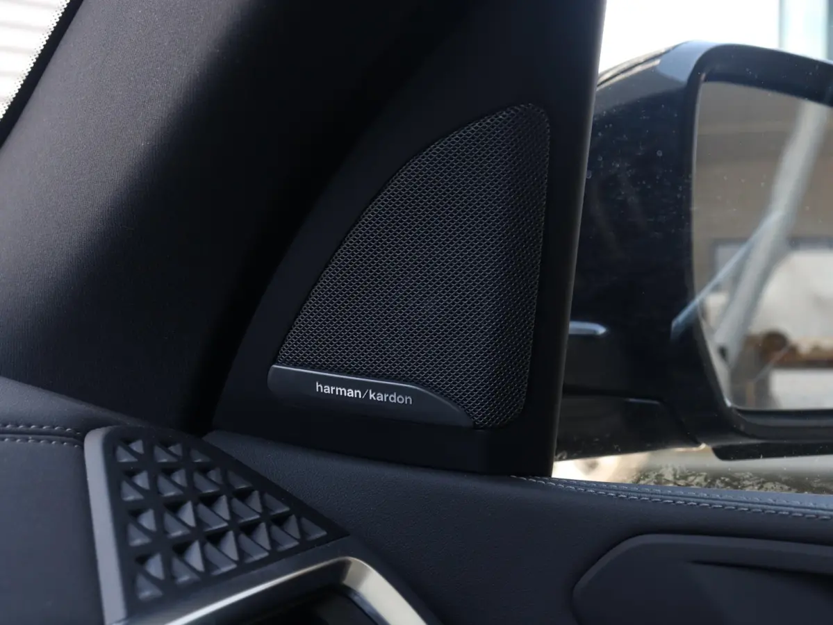 xDrive50e | M Sportpakket Pro | Panodak | Head-Up | Massage | Sky Lounge | Driving Assistant Prof. | Harman Kardon | Stoelventilatie | Soft Close | Parking Assistant Prof. | SOH 100% | 21'' 