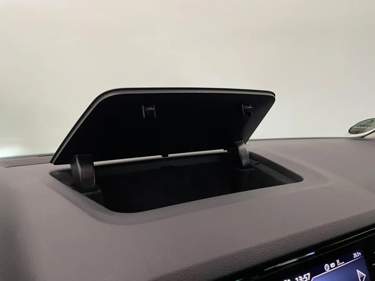 1.5 TSI 150pk DSG Style Navigatie Apple Carplay/Android Auto Parkeersensoren Camera Adaptive Cruise Control Elektrische achterklep Wegklapbare trekhaak Stoel- en stuurverwarming Ledverlichti