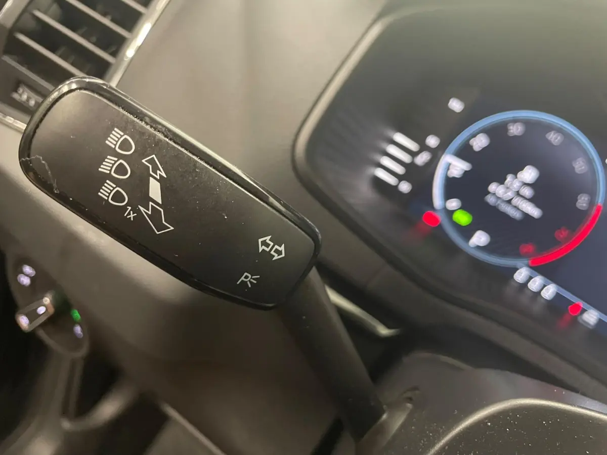 1.5 TSI 150pk DSG Style Navigatie Apple Carplay/Android Auto Parkeersensoren Camera Adaptive Cruise Control Elektrische achterklep Wegklapbare trekhaak Stoel- en stuurverwarming Ledverlichti