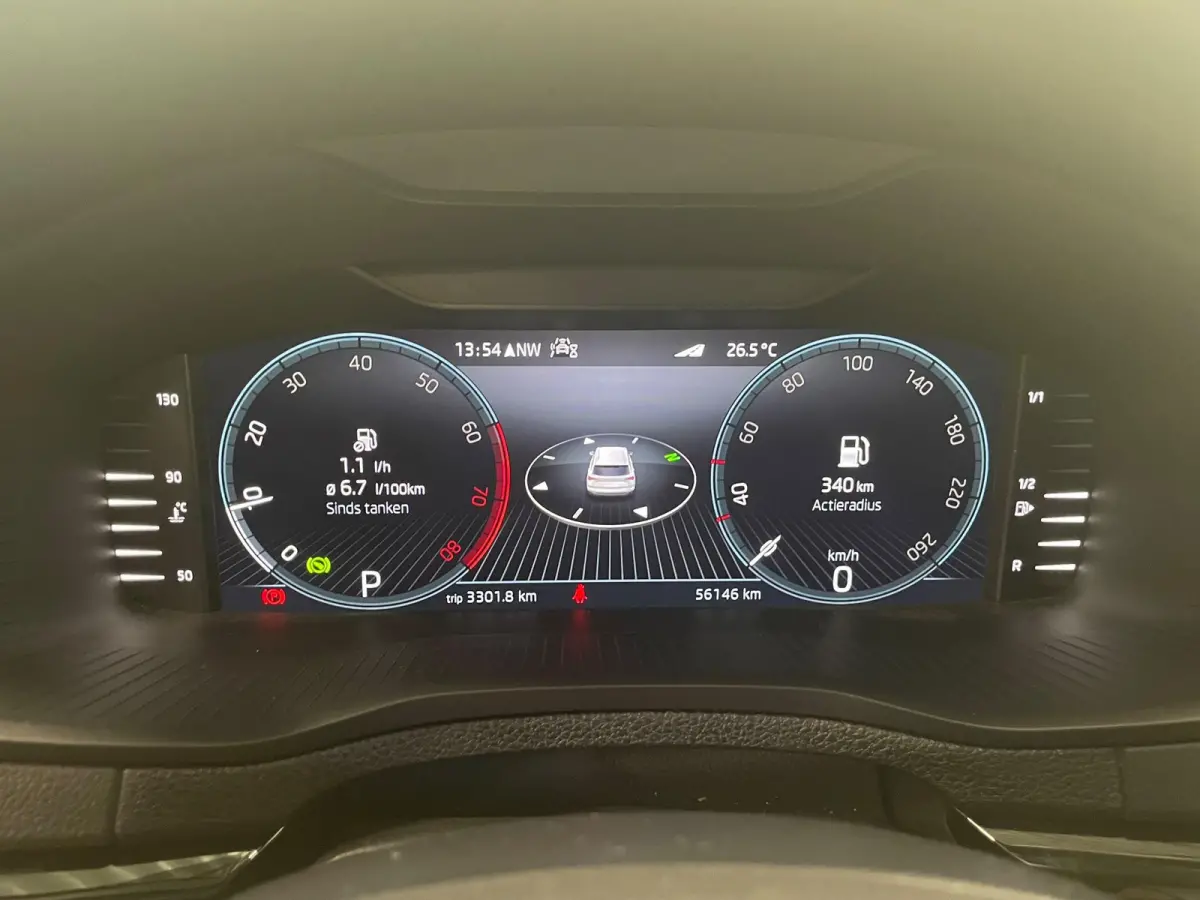 1.5 TSI 150pk DSG Style Navigatie Apple Carplay/Android Auto Parkeersensoren Camera Adaptive Cruise Control Elektrische achterklep Wegklapbare trekhaak Stoel- en stuurverwarming Ledverlichti