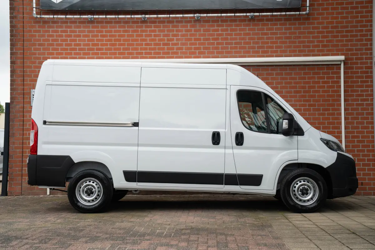 2.2D 140PK Automaat S&S L2H2 3.5T | BPM Vrij! | Climate Controle | Navigatie | Camera | Cruise Controle |