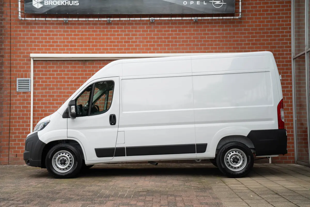 2.2D 140PK Automaat S&S L2H2 3.5T | BPM Vrij! | Climate Controle | Navigatie | Camera | Cruise Controle |